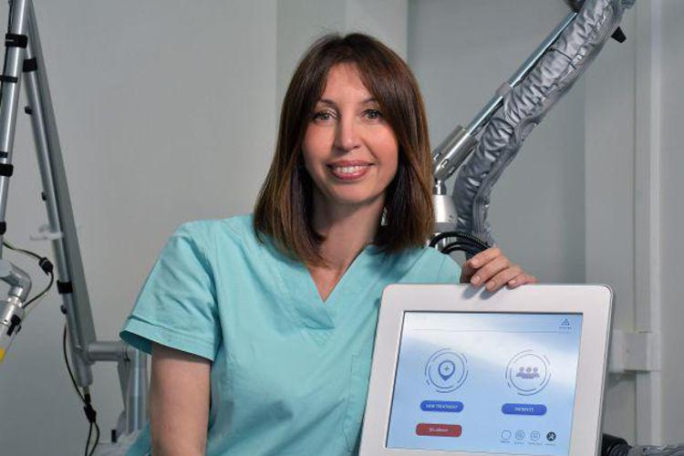 Dott. Benedetta Salsi: “Così la tecnologia laser di Accure rivoluziona il trattamento dell’acne”