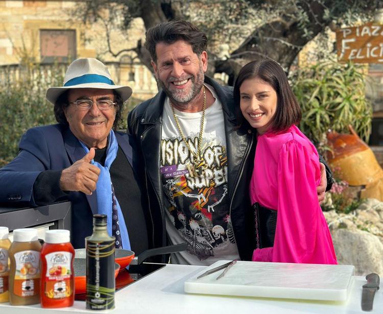 'Il panino perfetto', l'Italia del cibo con Vittorio Gucci e Sofia Piescia
