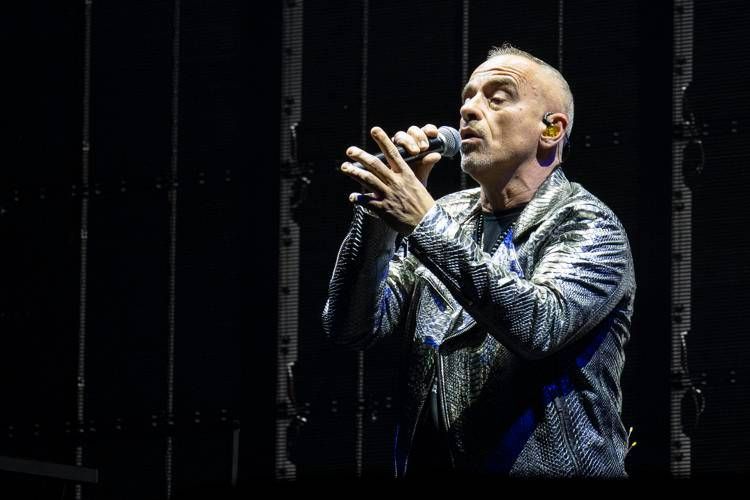 Tina Turner, Eros Ramazzotti e il duetto 'Cose della vita' - Video