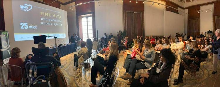 'Fine vita', la Road map Aisla parte da Palermo