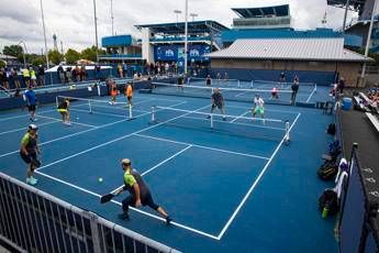 Here comes ‘Pickleball Mania’, the first podcast on the ‘different twin’ of padel
