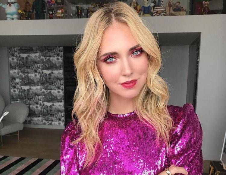 Chiara Ferragni e il selfie seminuda: 