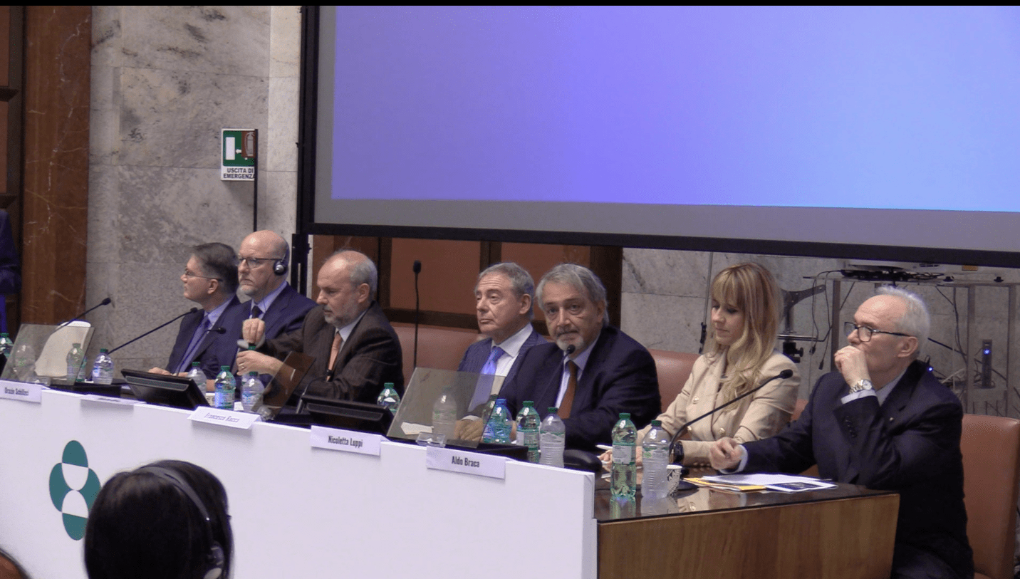 Davis (Merck & Co) "Msd investment as an example of joint industry