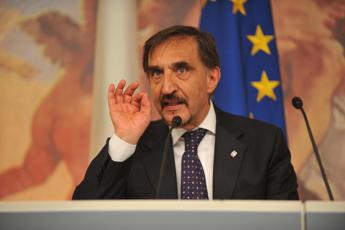 La Russa, ‘ammirazione per operatori e volontari al fianco delle persone con Sm’