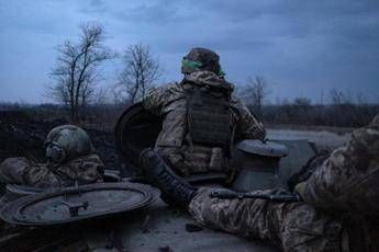 Ukraine, White House: “Zelensky decides when to negotiate”