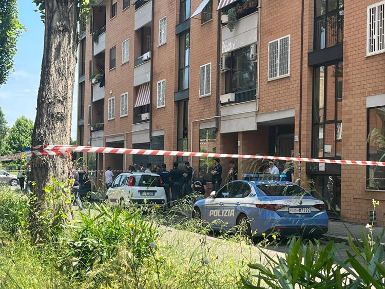 Poliziotta uccisa a Roma, collega trovato morto in auto: ipotesi omicidio-suicidio