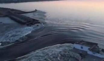 Ukraine-Russia, dam destroyed near Kherson: “Risk of flooding” – Video
