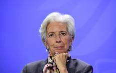 Christine Lagarde, Managing Director of the International Monetary Fund (IMF) attends a press conference at the Chancellery in Berlin, on April 5, 2016.   / AFP PHOTO / John MACDOUGALL - AFP