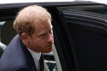 UK, Prince Harry in court over Mirror trial