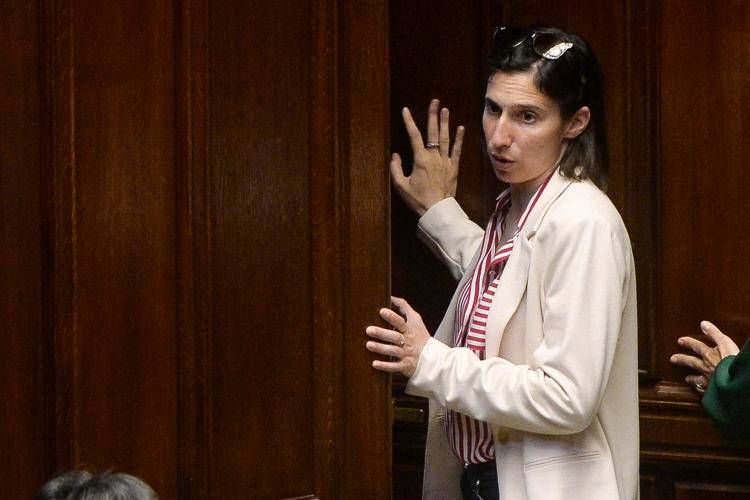 Pd, Schlein gela i riformisti: “Ci vuole cacciare? Serve chiarimento”
