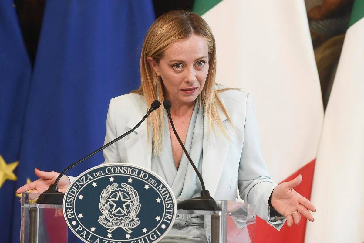Meloni a Schlein: “Governo autoritario? Da che pulpito…”