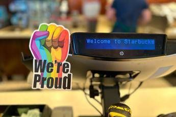 Usa, fired because white: Starbucks pays 25.6 million dollars to former managers