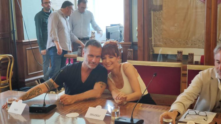 Nek e Andrea Delogu alla presentazione di Tim Summer Hits a Roma