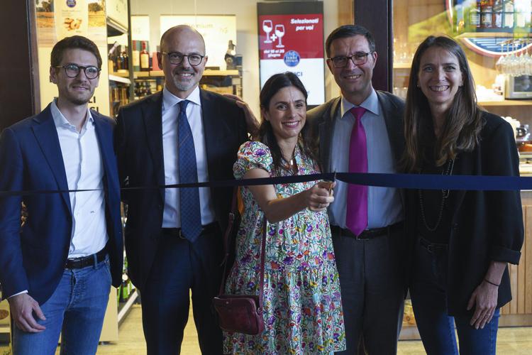 Carrefour apre a Milano il flagship store Terre D’Italia