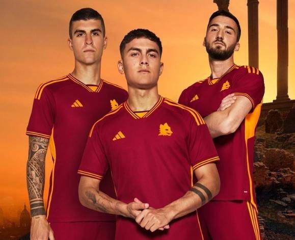 roma_maglia_2023_2024_inst.jpeg