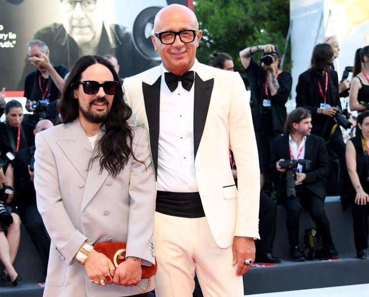 Marco Bizzarri (a destra) assieme all'ex direttore creativo di Gucci, Alessandro Michele