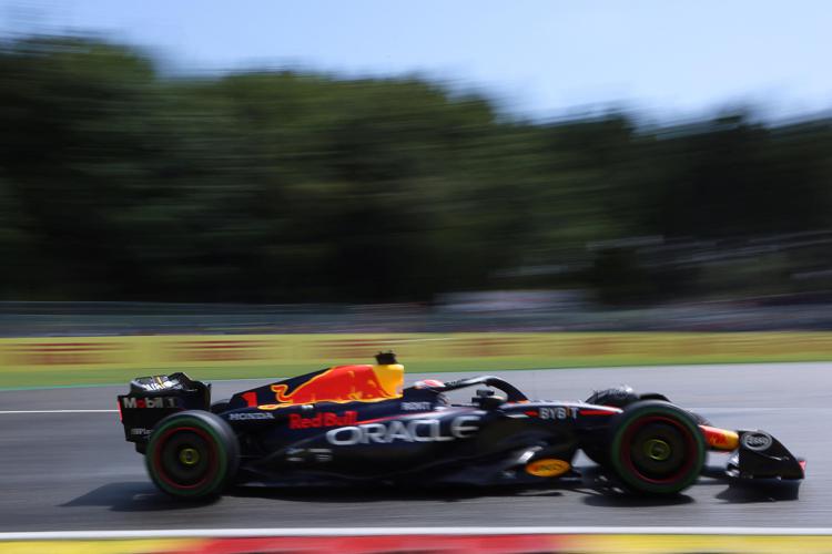 F1 Gp Olanda 2023, Verstappen comanda prime prove libere e Ferrari indietro