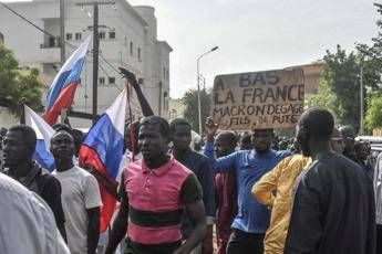 Niger, ex hostage Chiacchio: “Ecowas intervention? Unpredictable consequences”