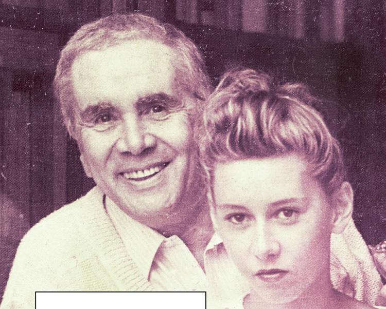 Enzo Tortora con la figlia Gaia nella copertina del libro 