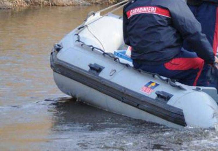 Sommozzatori in azione - (Fotogramma)