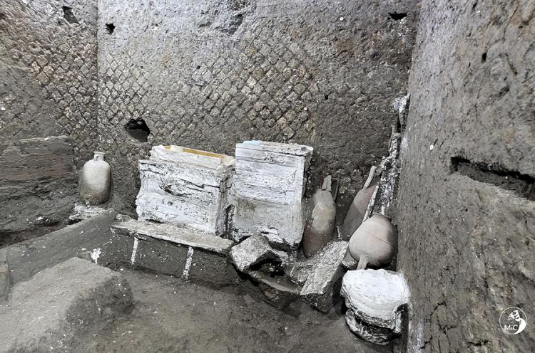 Pompei, scoperta stanza a Civita Giuliana che ricostruisce vita degli schiavi