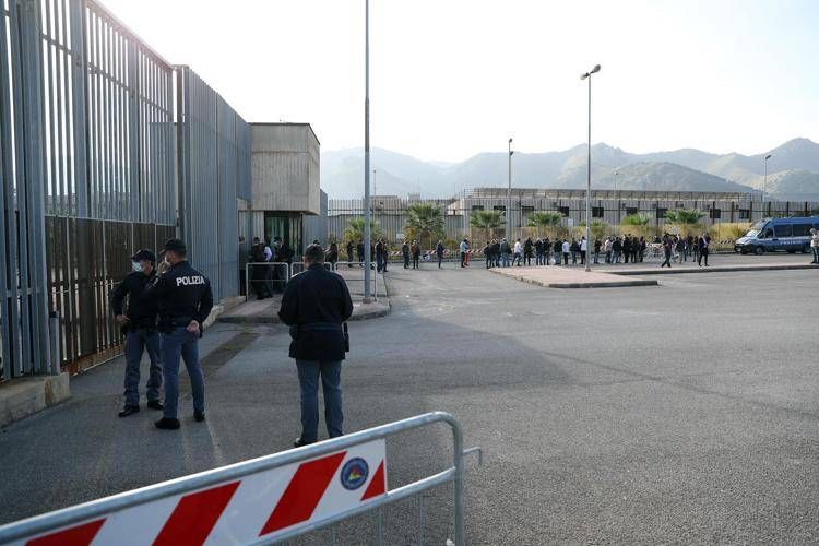 Il carcere Pagliarelli di Palermo  - (Fotogramma)