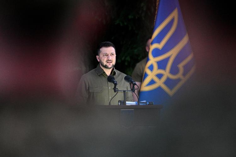 Ucraina-Russia, ordine di Putin: Zelensky non va chiamato presidente