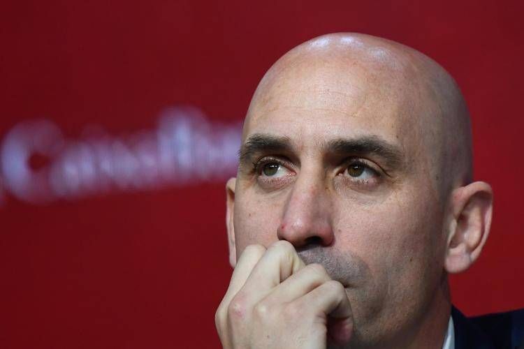 Luis Rubiales pensieroso  - Afp