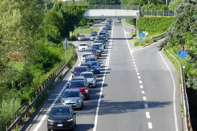 Traffico sulle strade (Fotogramma/Ipa)