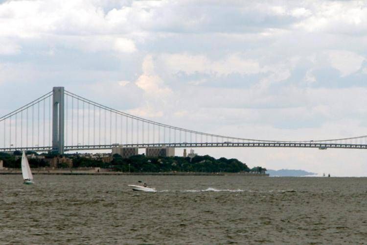 Il ponte di Verrazzano (Fotogramma)