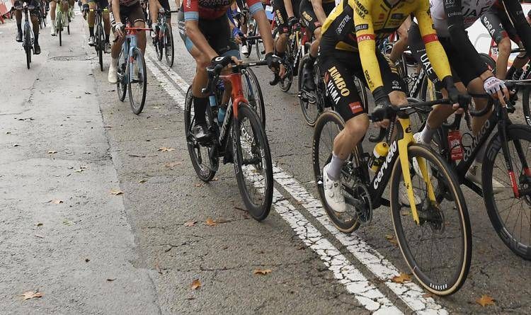 Una tappa della Vuelta Spagna 2023  - (Afp)
