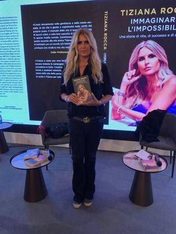 Venice 80, Sarah Ferguson greets Tiziana Rocca: ‘a volcano of ideas’