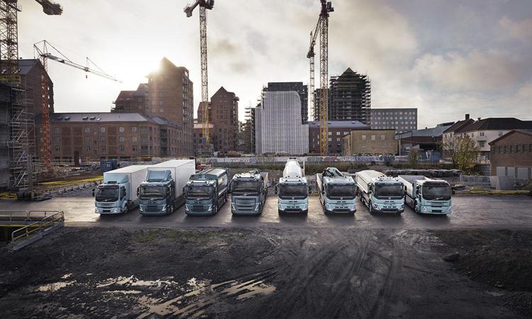 Volvo Trucks: 30 anni di Volvo FH