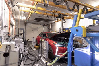 Stellantis, 24 engine families certified for eFuel after tests with Aramco