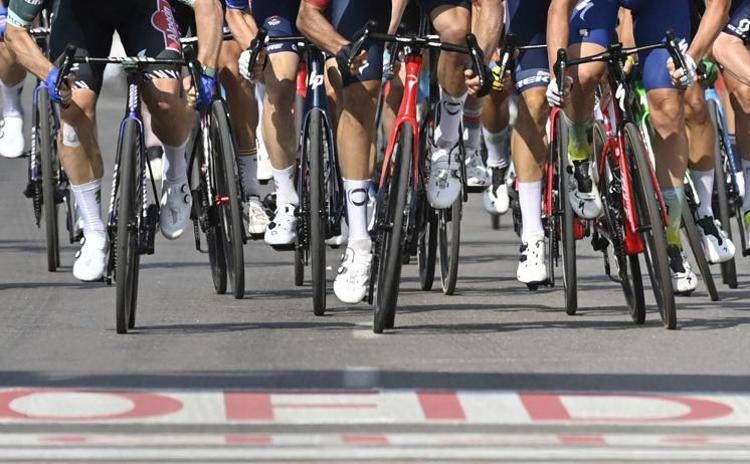 Un momento della Vuelta di Spagna 2023 - (Afp)