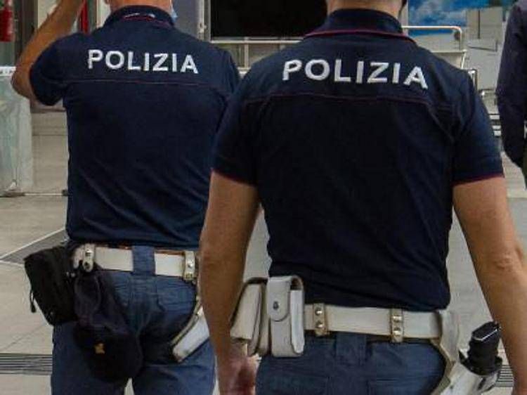 Polizia - (Fotogramma)
