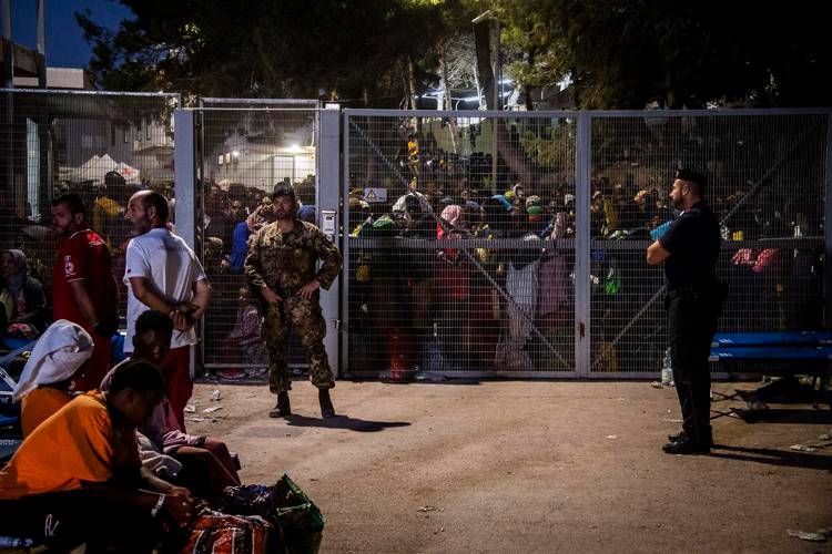 L'hotspot di Lampedusa