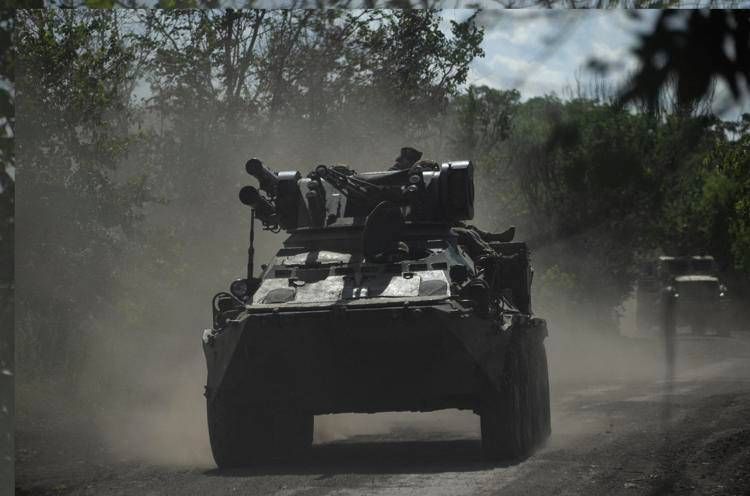 Tank in Ucraina (foto Afp)