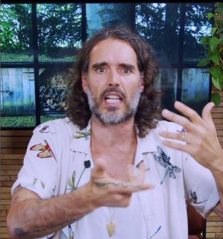 Russell Brand - (Fermo immagine dal suo video)