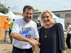 Matteo Salvini e Marine Le Pen a Pontida