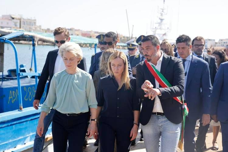 Giorgia Meloni e Ursula Von der Leyen a Lampedusa