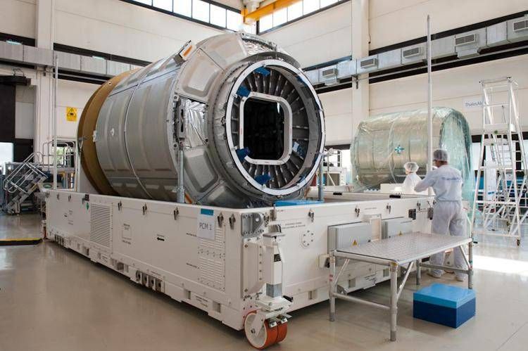 Il Modulo di Carico Pressurizzato (PCM) di Cygnus (Crediti: Foto Thales Alenia Space)