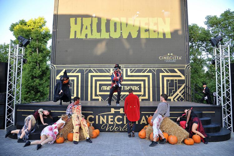 Halloween: zucche stregate e divertimento da paura, il più lungo d’Italia è a Cinecittà World