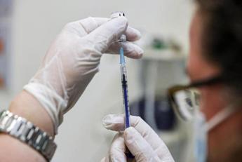 Vaccino antinfluenzale e anticovid regione Lombardia, al via 1 ottobre