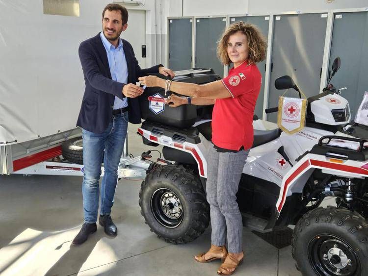 Manageritalia, consegnato al sindaco di Cesena un quad per la Croce Rossa
