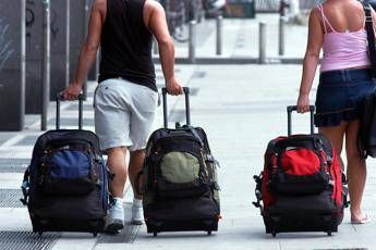 Affitti brevi, ok a riconoscimento 'de visu' ma anche in video chiamata