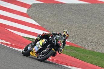 Moto Gp India, Bezzecchi trionfa davanti a Martin. Cade Bagnaia