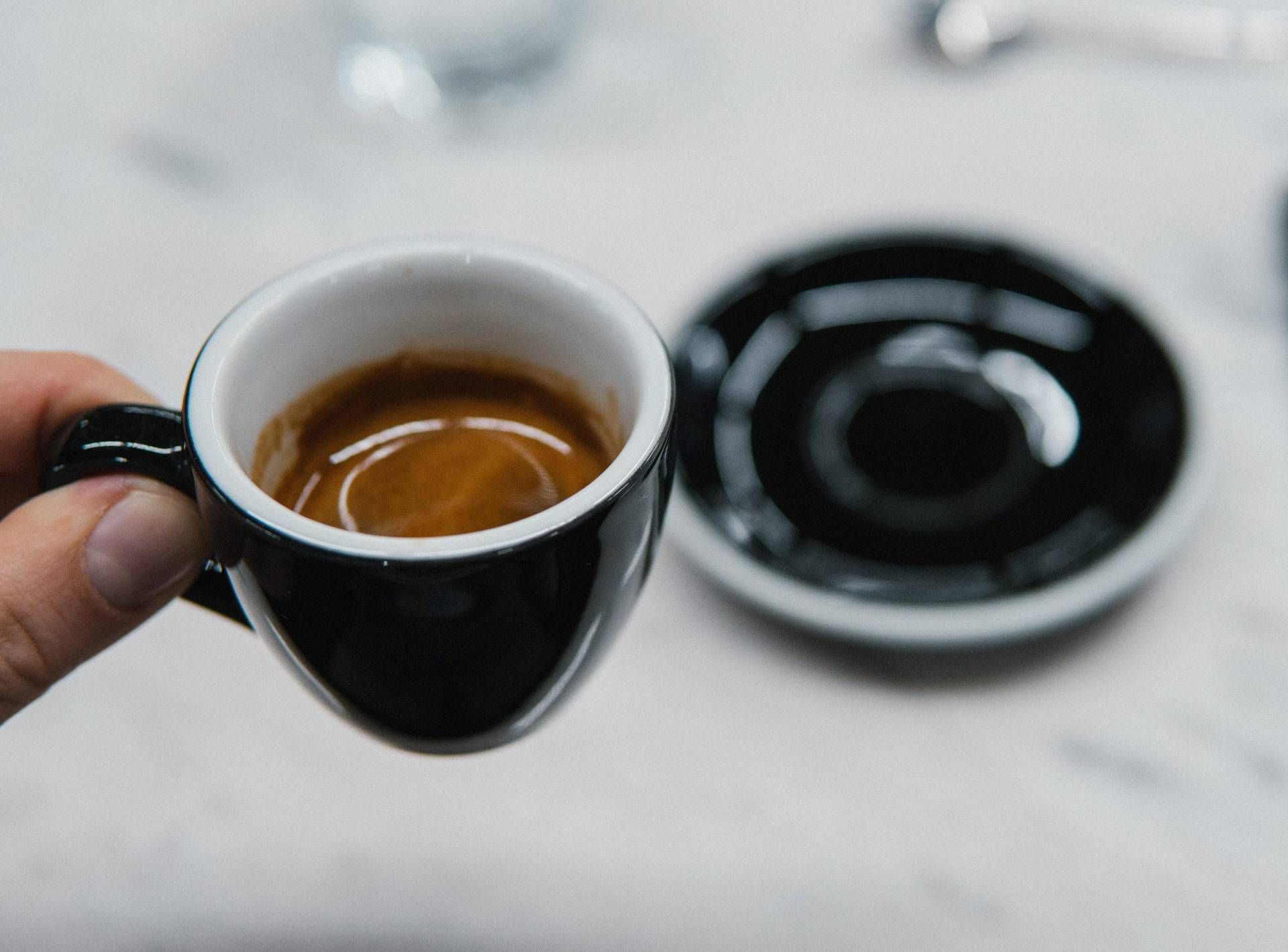 Caffè al bar - prezzo +14 -3% in 3 anni: Bolzano la città più cara