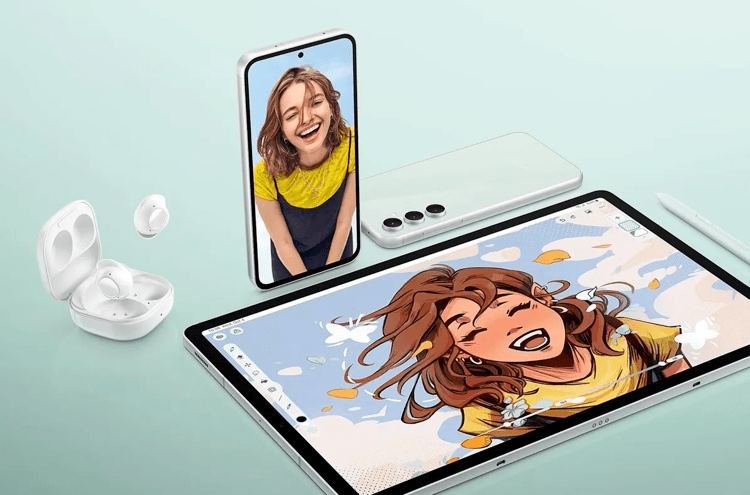 Galaxy S23 FE, Samsung svela in anticipo smartphone, tablet e cuffie