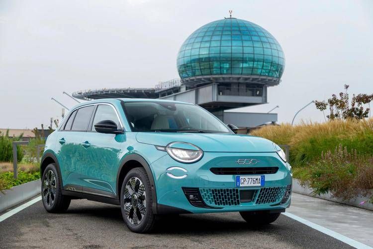 Fiat 600e, al via un maxi-roadshow per il modello più atteso